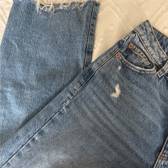 Garage Blue Distressed Jeans - Picture 3 of 6